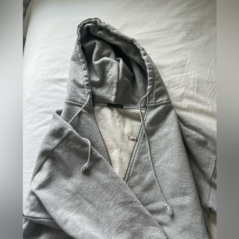 Brandy Melville grey zip up
